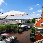 Old Town With Private Rooftop Jacuzzi And The Sky Views ! Balcony Ac Wifi Parking