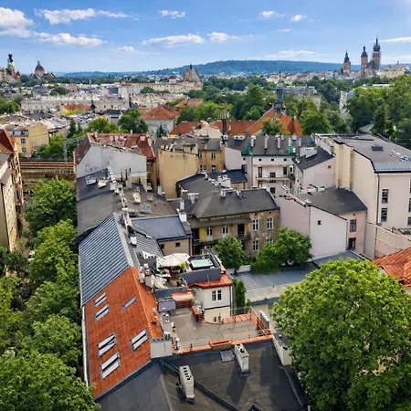 شقة Old Town With Private Rooftop Jacuzzi And The Sky Views ! Balcony Ac Wifi Parking كراكوفيا